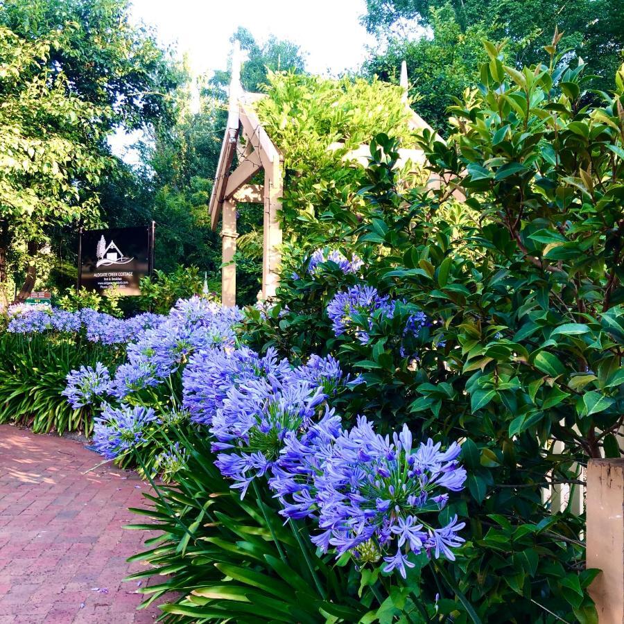 Aldgate Creek Cottage Bed And Breakfast Exterior photo